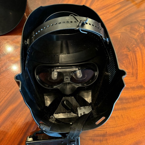 Rare!! 2004 Darth Vader Mask Sounds & Electronic Voice Changer Lucas Film - Picture 8 of 12